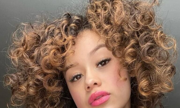 10-hairstyles-that-knock-10-years-off-your-age